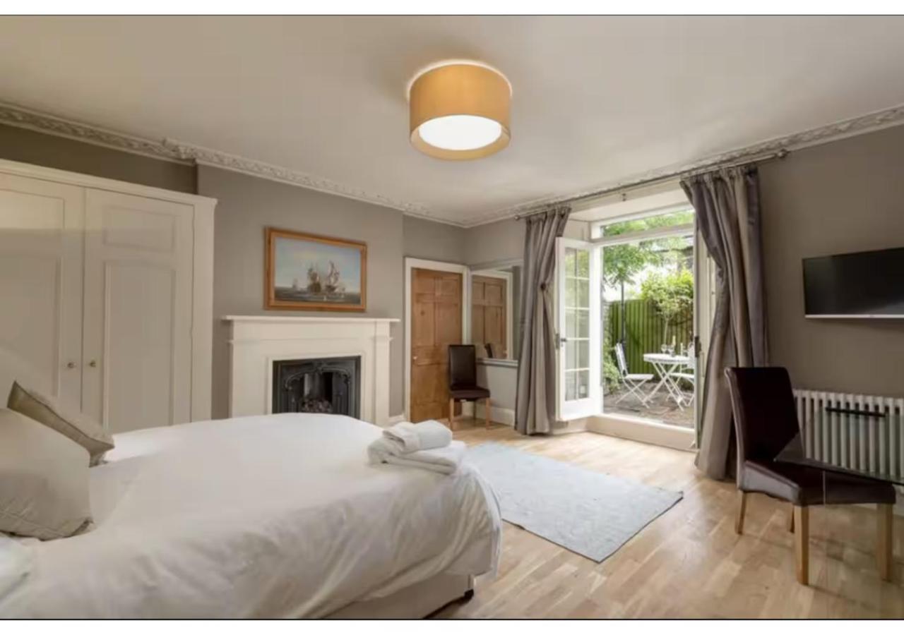 Joivy Boutique Apt With Patio In New Town Единбург Екстер'єр фото
